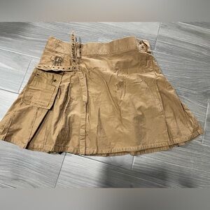 Scottish men’s Kilt with Utility Pocket